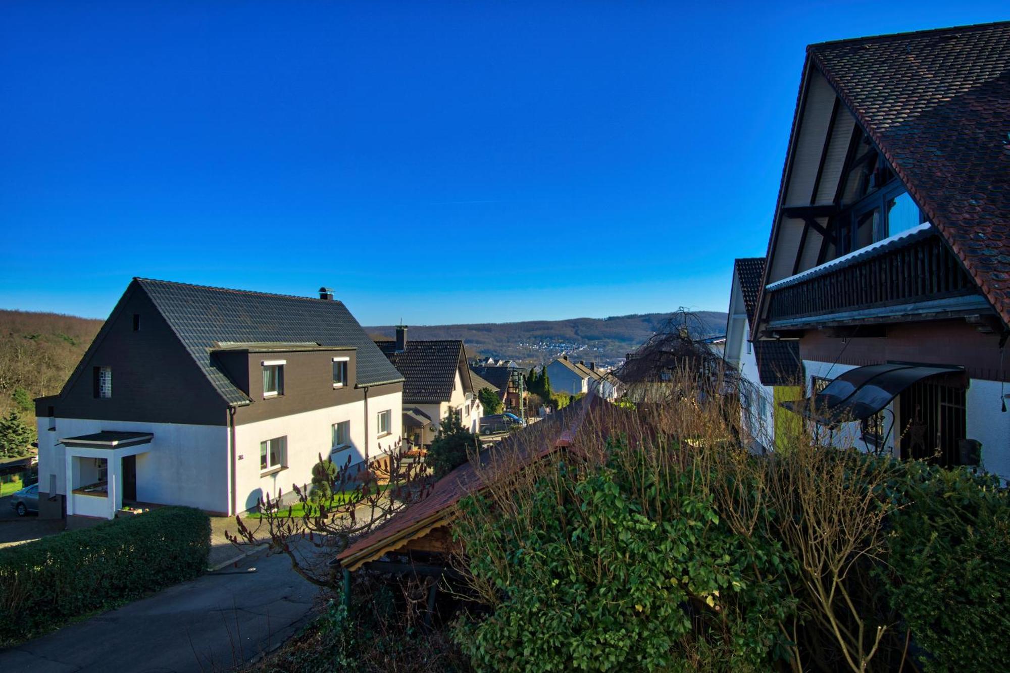 Maisonette Privater Zugang Waschmaschine Parkplatz Hagen  Exteriör bild